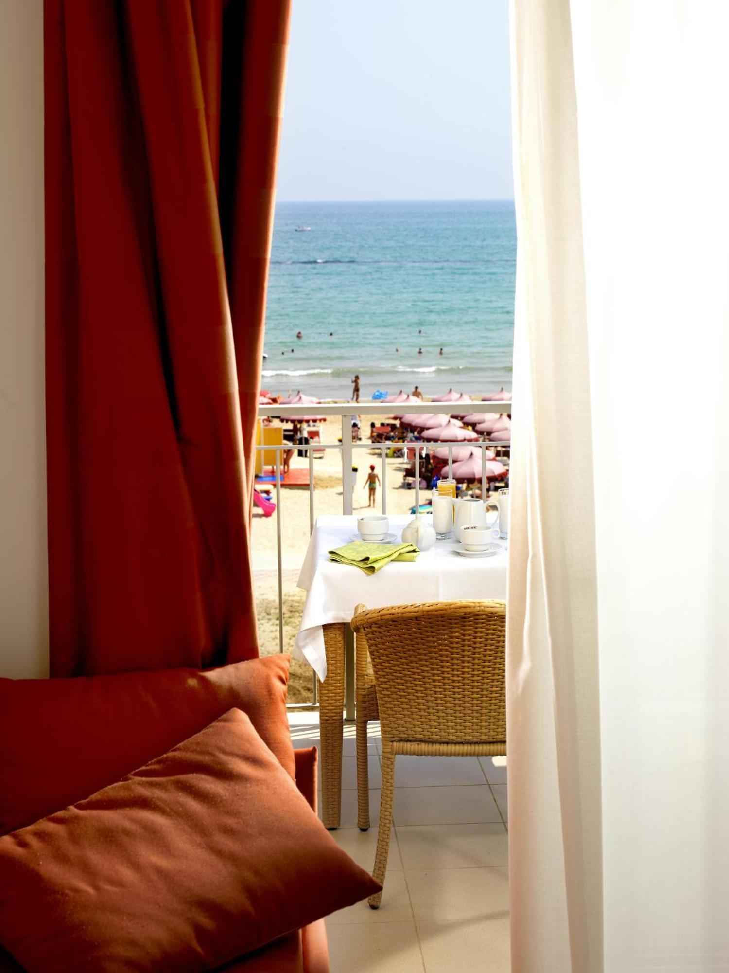 Casa Del Mar Apart otel Roseto Degli Abruzzi Dış mekan fotoğraf